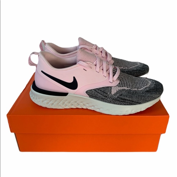 nike odyssey react women's running shoe pink